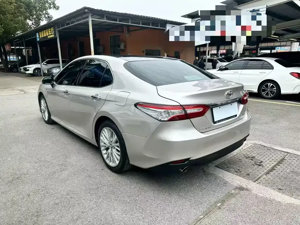 Toyota Camry 2021 из CN, фото 8