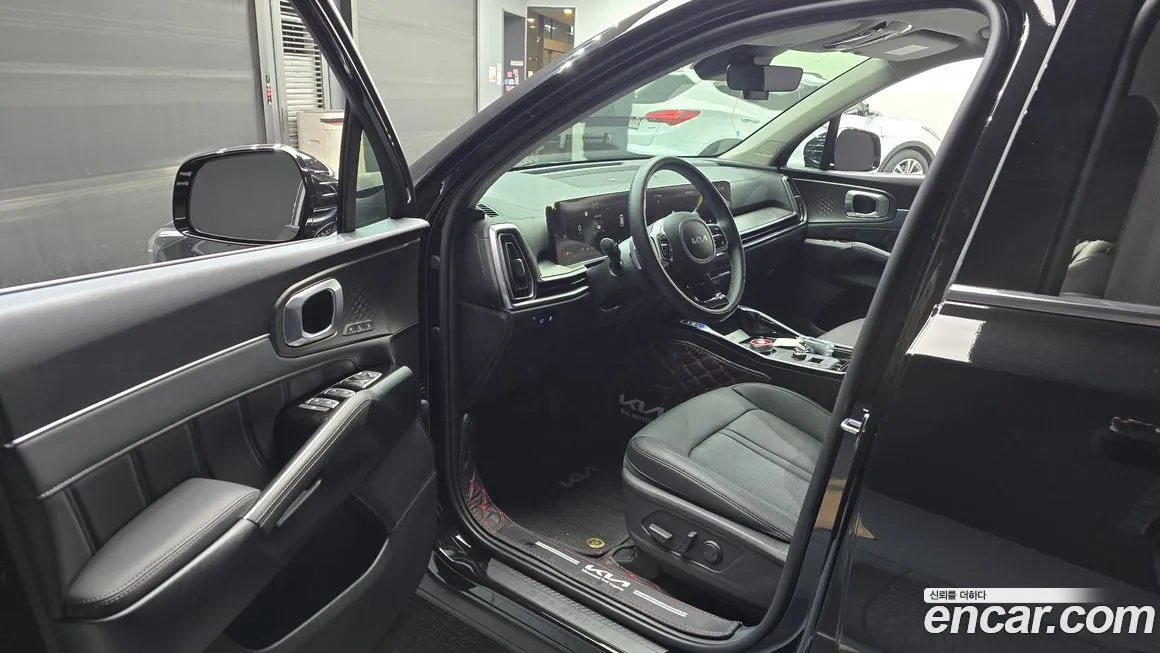 Kia Sorento — фото 8