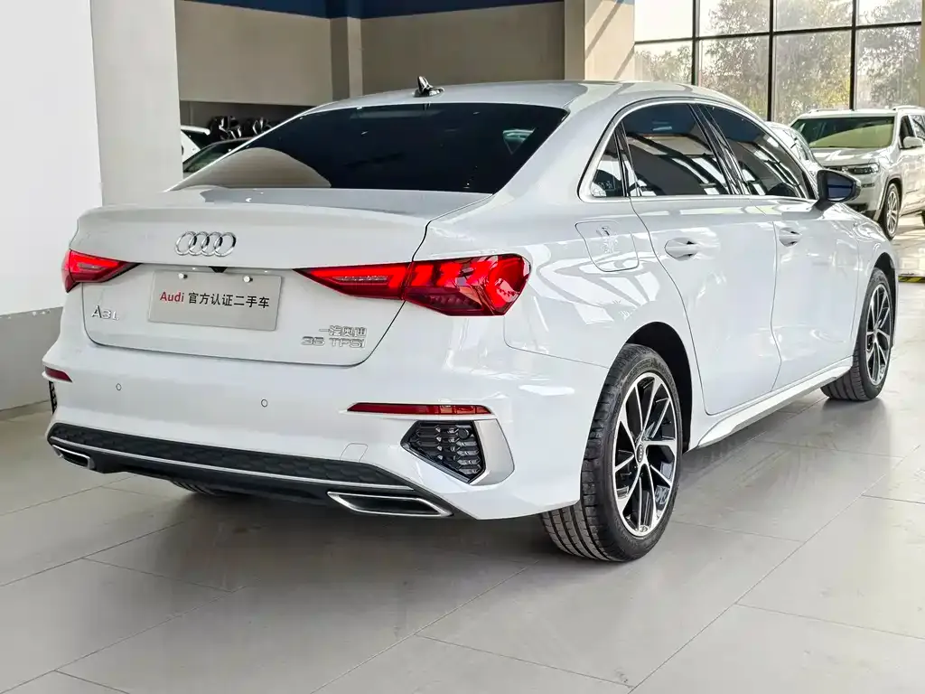 Audi A3 2023 из CN, фото 5