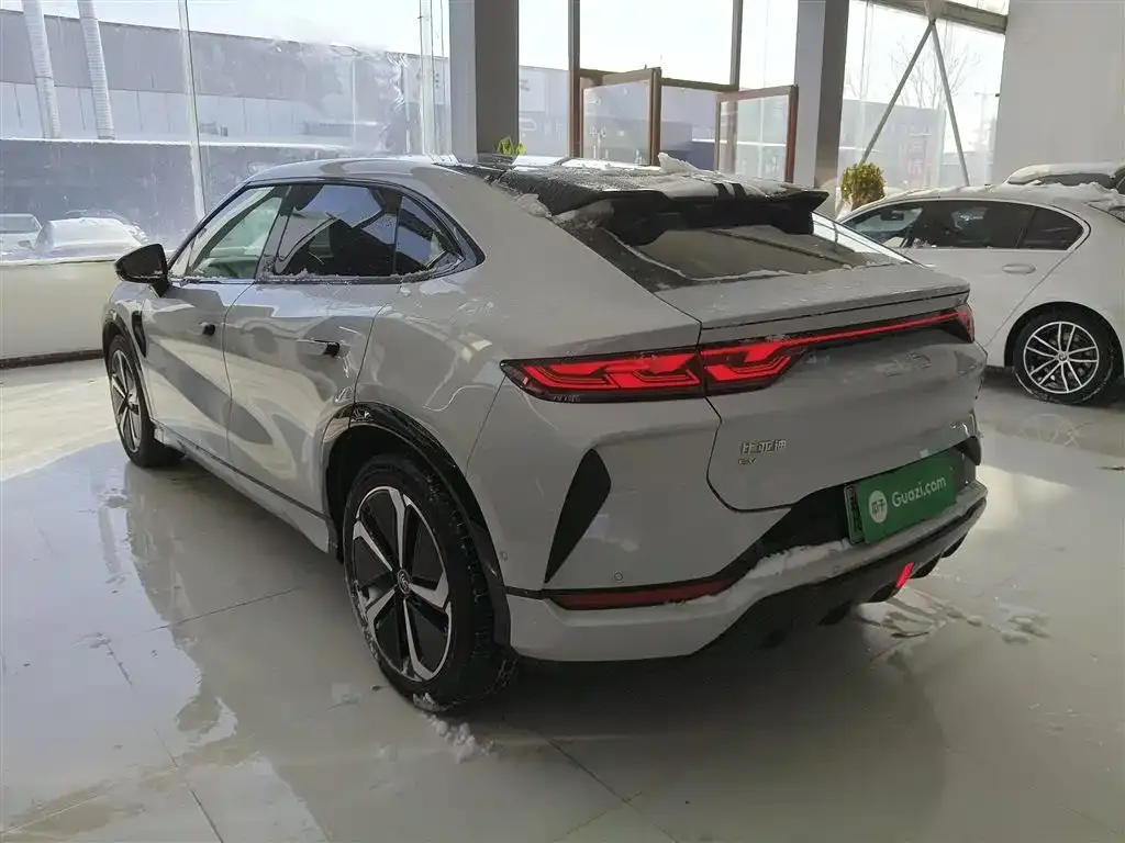 BYD L EV 2025 из CN, фото 2