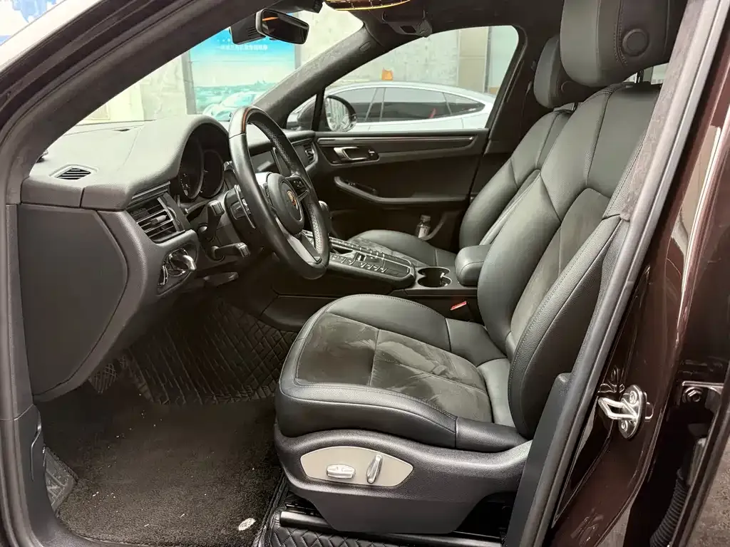 Porsche Macan 2021 из CN, фото 6
