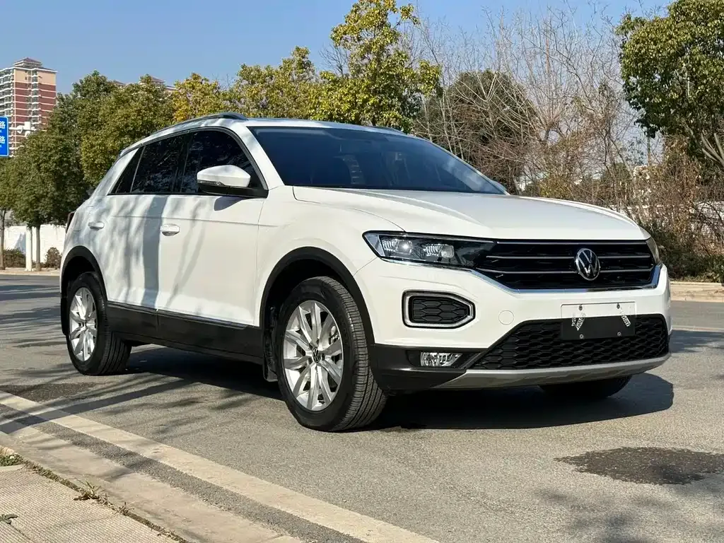 Volkswagen T-Roc 2021 из CN, фото 1