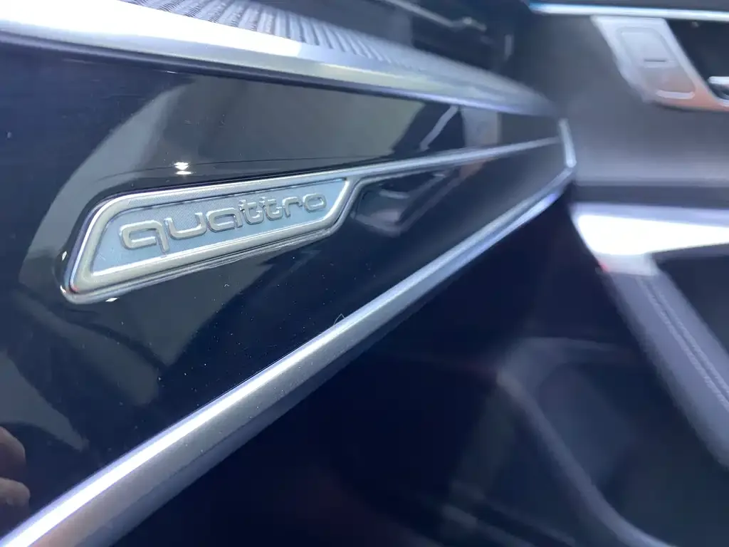 Audi S7 2023 из CN, фото 3