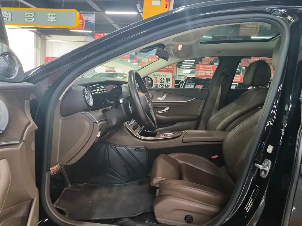 Mercedes-Benz E-Class 2023 из CN, фото 8