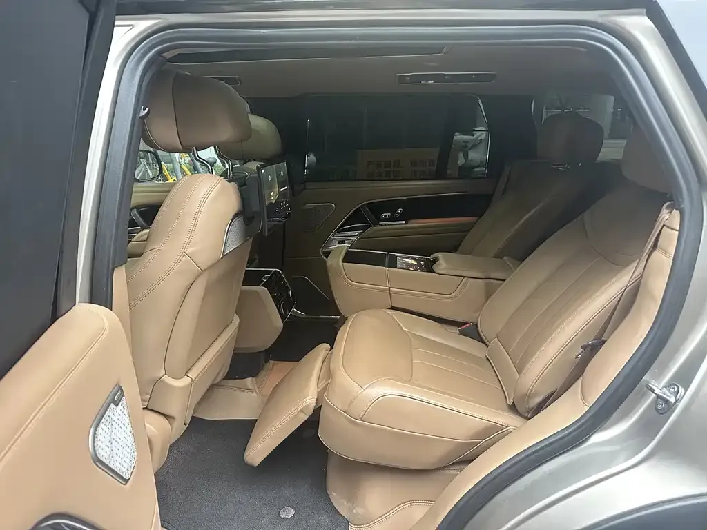 Land Rover Range Rover 2023 из CN, фото 8