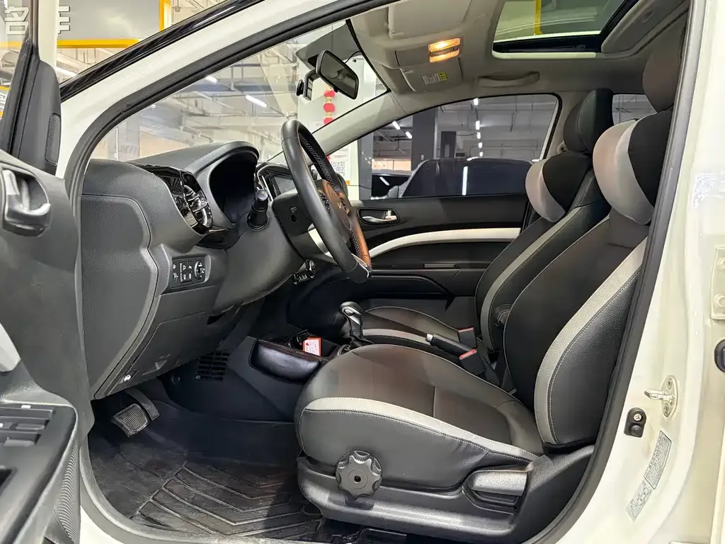 Kia KX1 2023 из CN, фото 7
