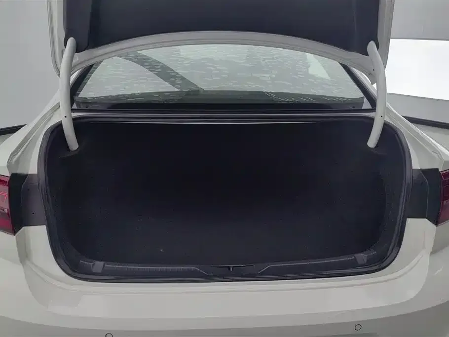 Volkswagen Lamando 2021 из CN, фото 8