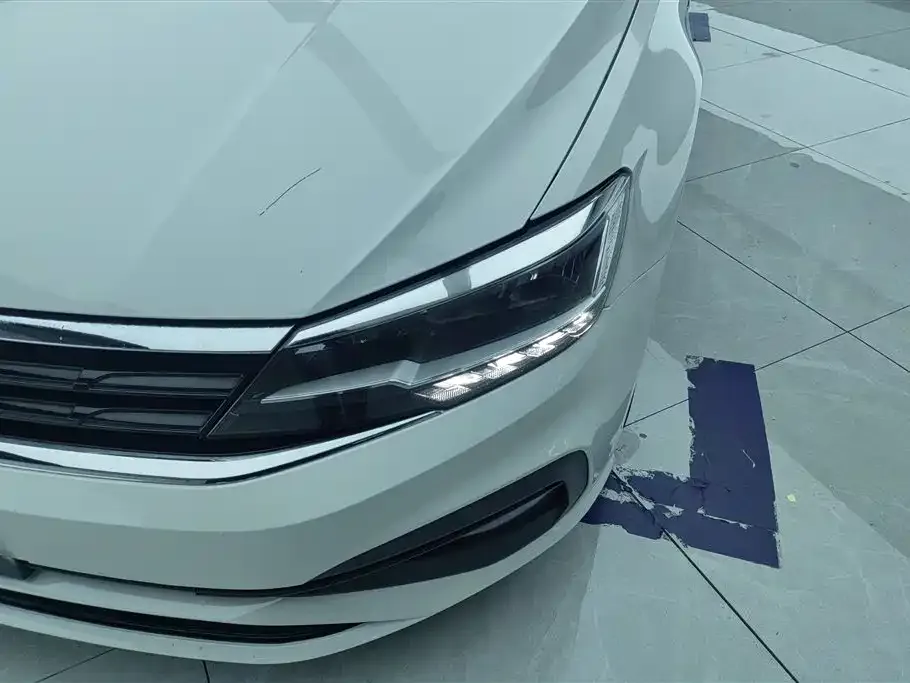 Volkswagen Lamando 2021 из CN, фото 2
