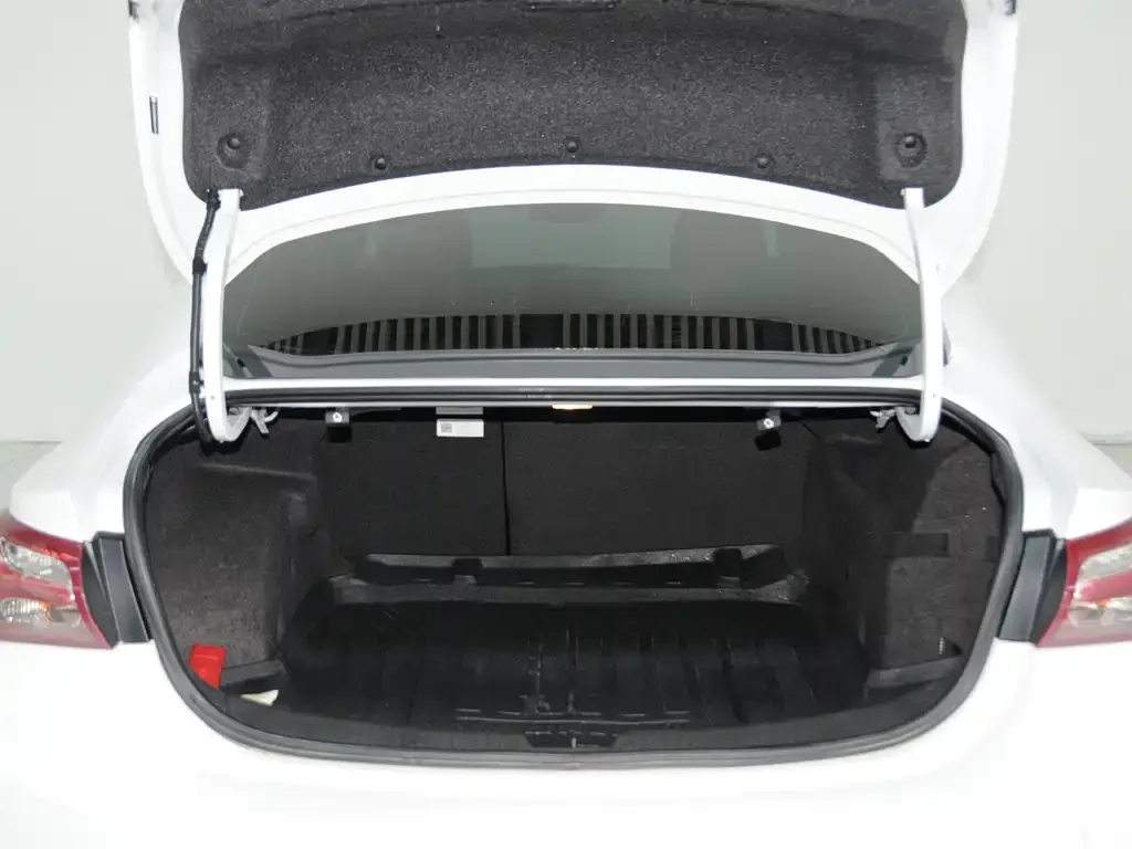 Chevrolet Malibu XL 2023 из CN, фото 4