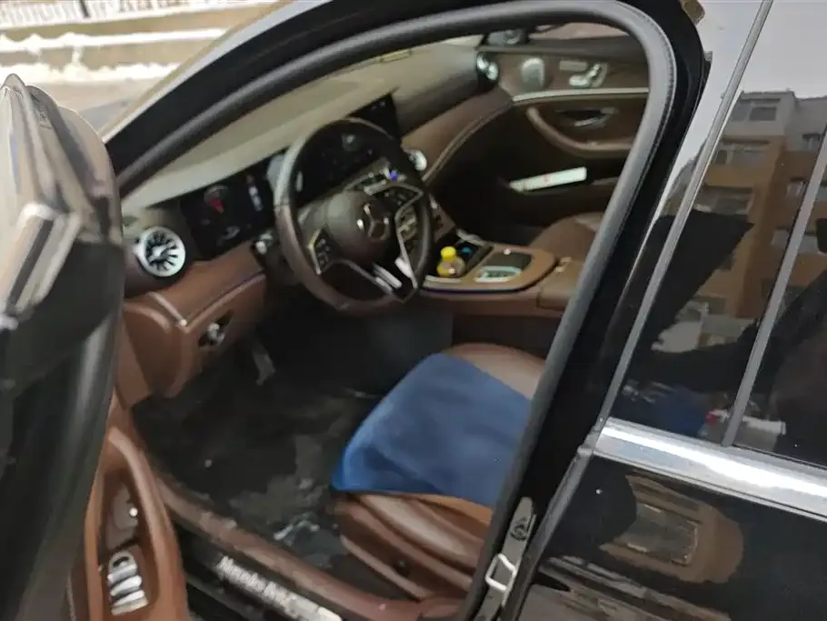 Mercedes-Benz E-Class 2021 из CN, фото 2