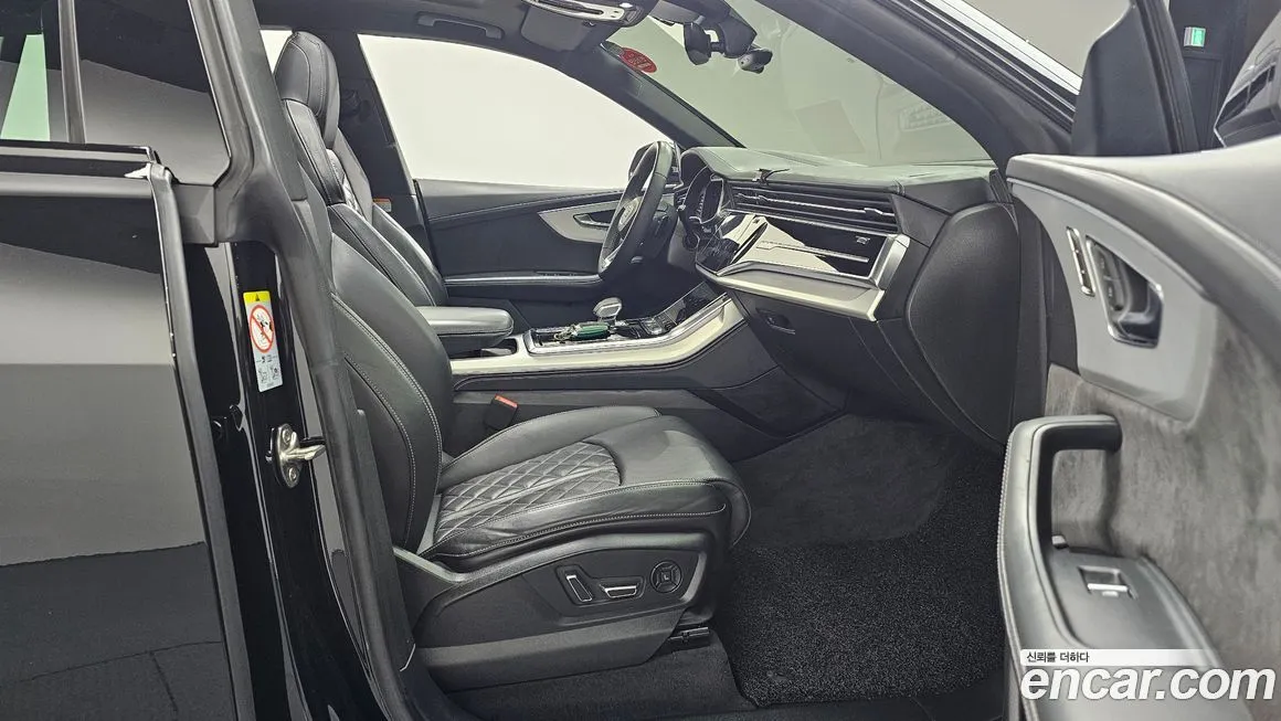 Audi Q8 2022 из KR, фото 8