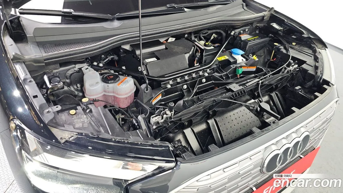 Audi Q4 e-tron 2023 из KR, фото 8