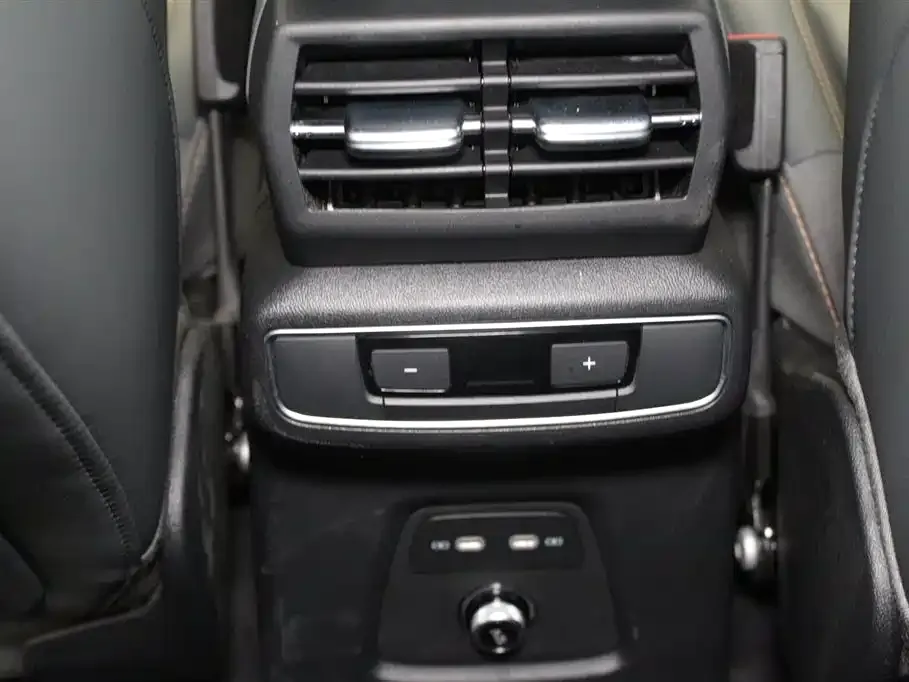 Audi Q4 e-tron 2024 из CN, фото 10