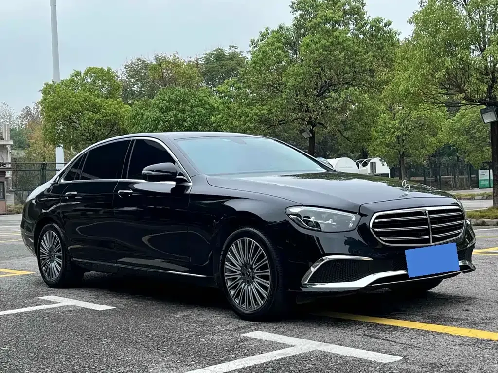 Mercedes-Benz E-Class 2023 из CN, фото 5