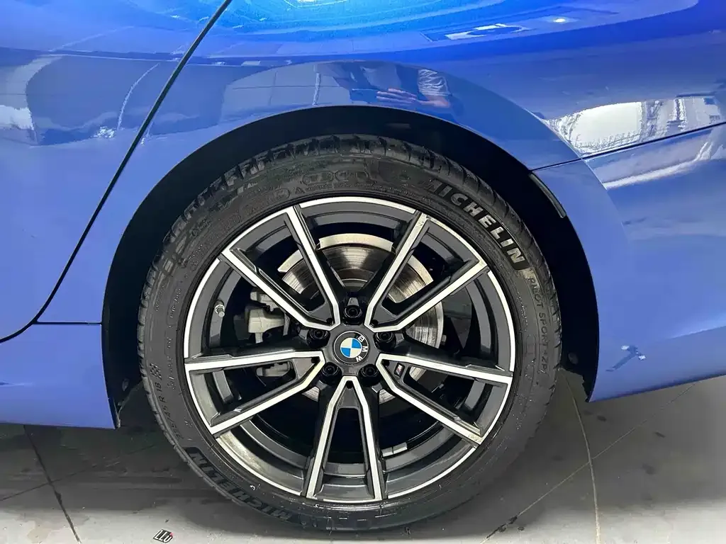 BMW 3 Series 2021 из CN, фото 4