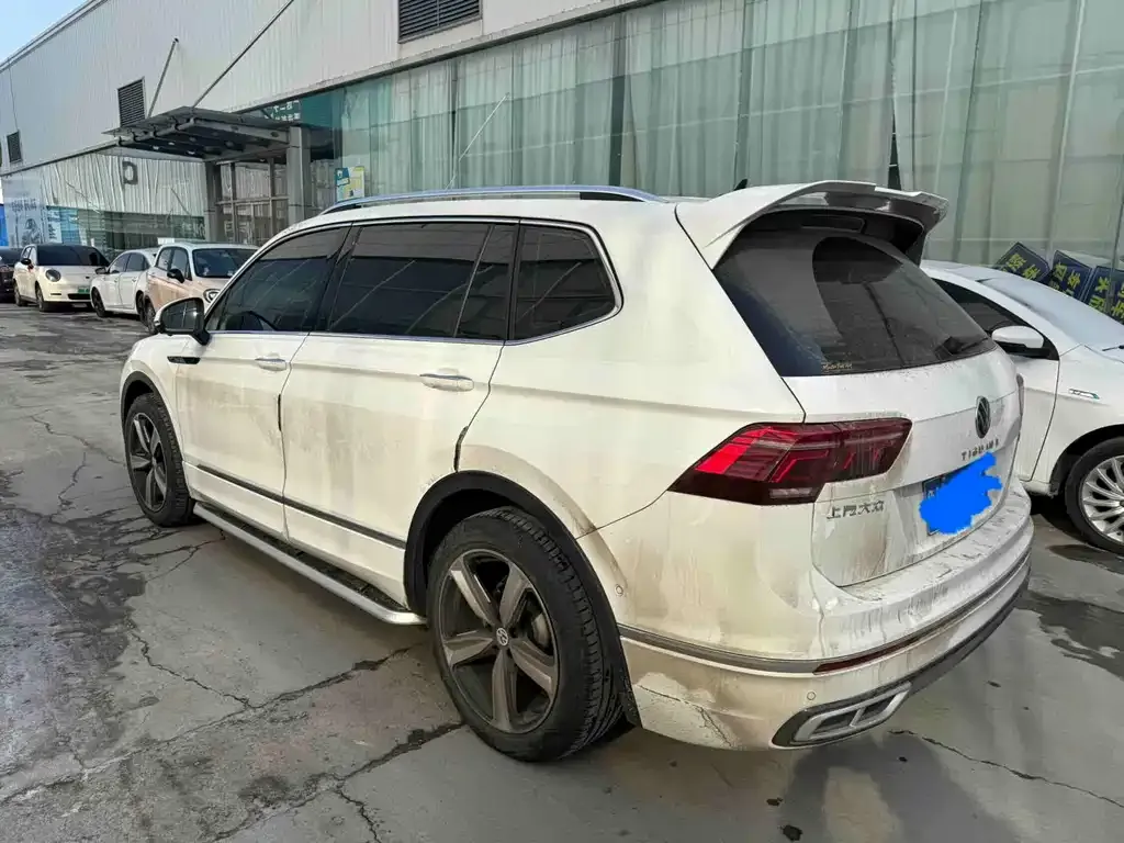 Volkswagen Tiguan L 2022 из CN, фото 7