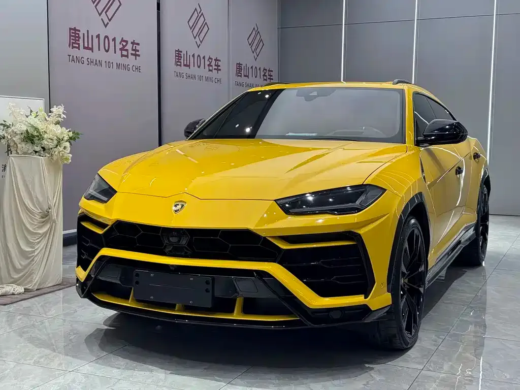 Lamborghini Urus 2021 из CN, фото 1