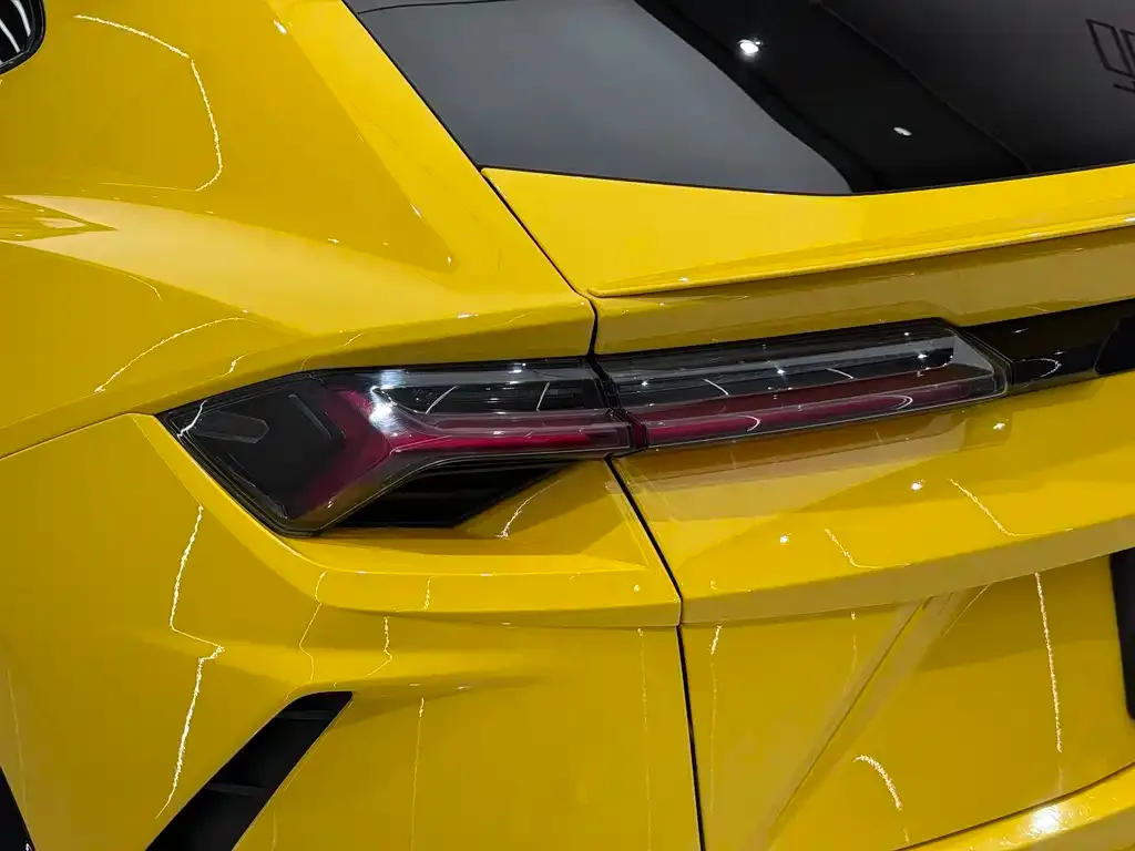 Lamborghini Urus 2021 из CN, фото 4