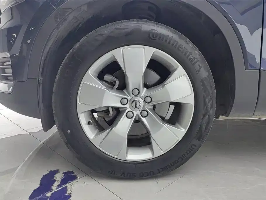 Volvo XC40 2021 из CN, фото 3