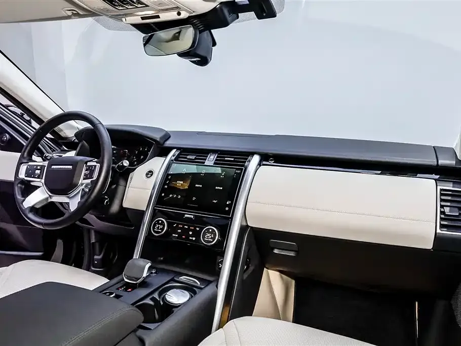Land Rover Discovery 2024 из CN, фото 7