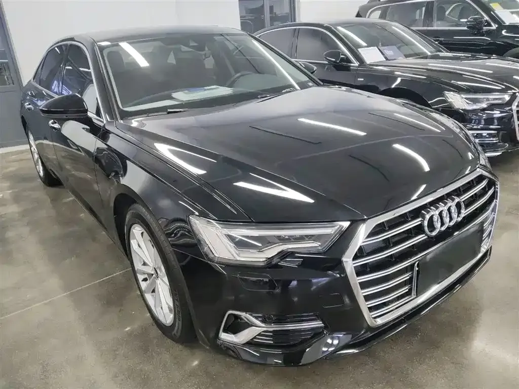 Audi A6L 2024 из CN, фото 3