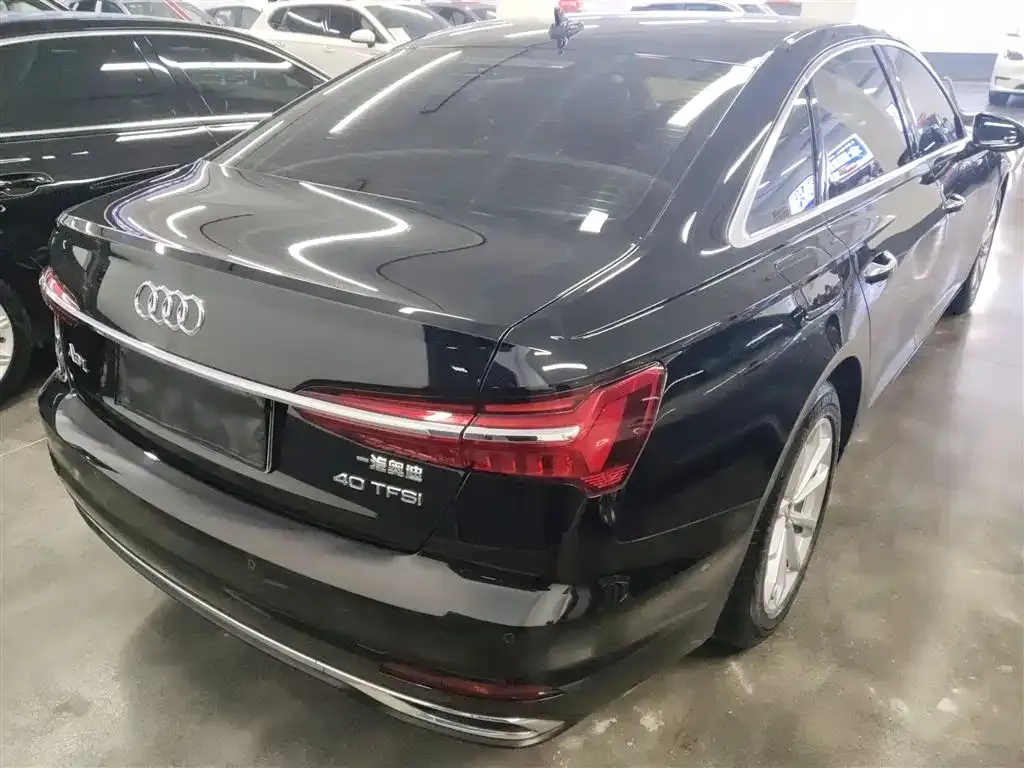 Audi A6L 2024 из CN, фото 5
