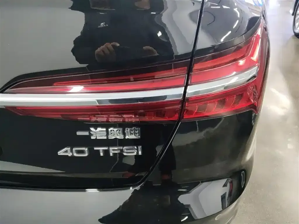 Audi A6L 2024 из CN, фото 9