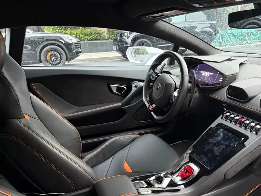 Lamborghini Huracan 2021 из CN, фото 7