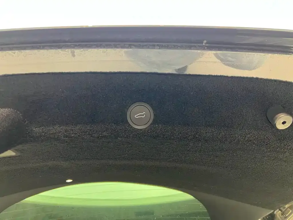 Tesla Model Y 2025 из CN, фото 3