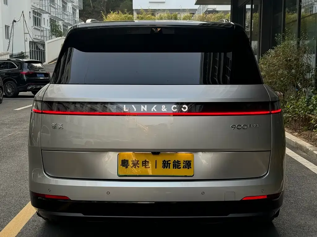 Lynk & Co 900 2025 из CN, фото 8
