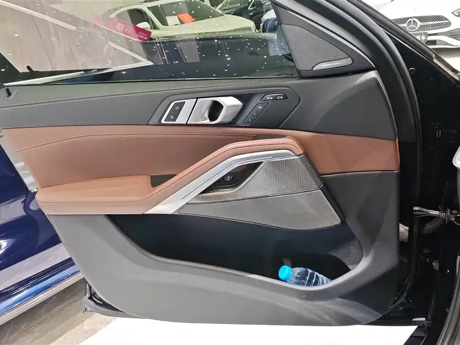 BMW X6 2021 из CN, фото 8
