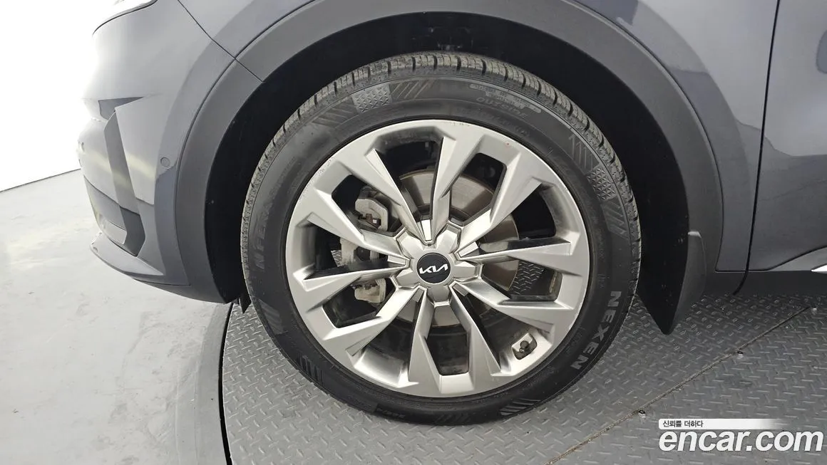 Kia Sorento — фото 4