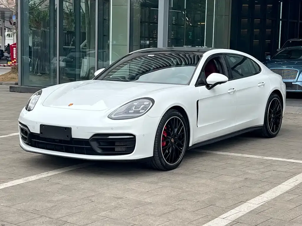 Porsche Panamera 2022 из CN, фото 1
