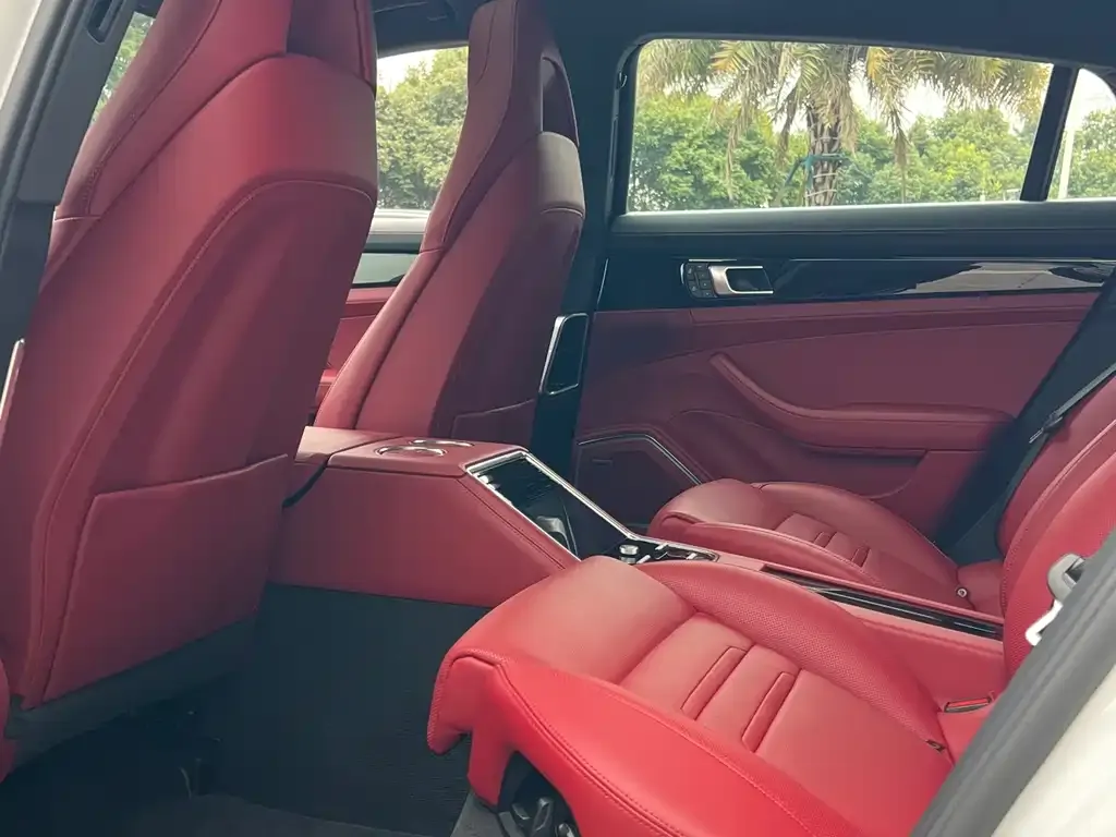 Porsche Panamera 2022 из CN, фото 2