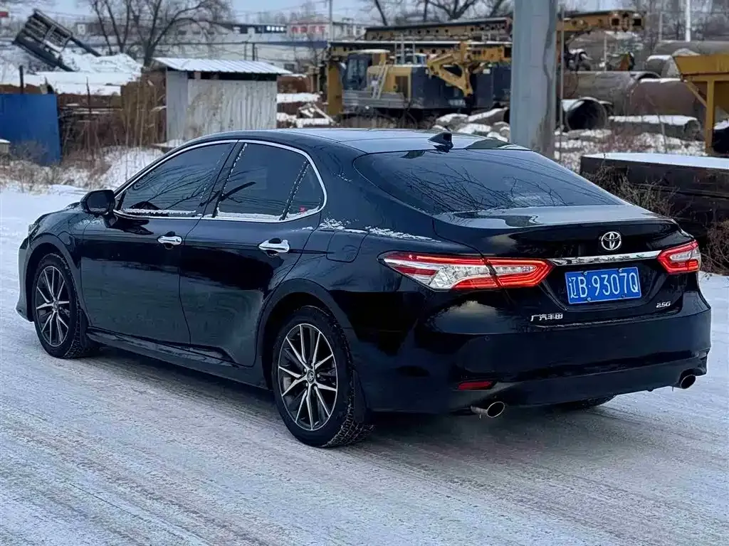 Toyota Camry 2023 из CN, фото 4