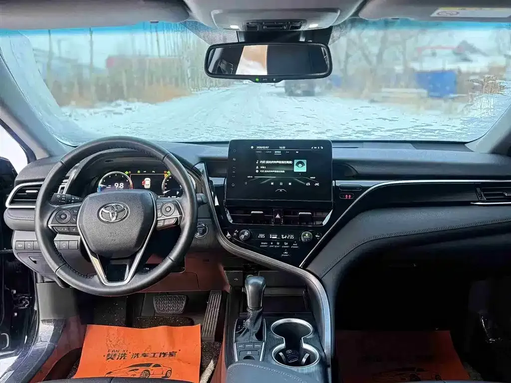 Toyota Camry 2023 из CN, фото 9