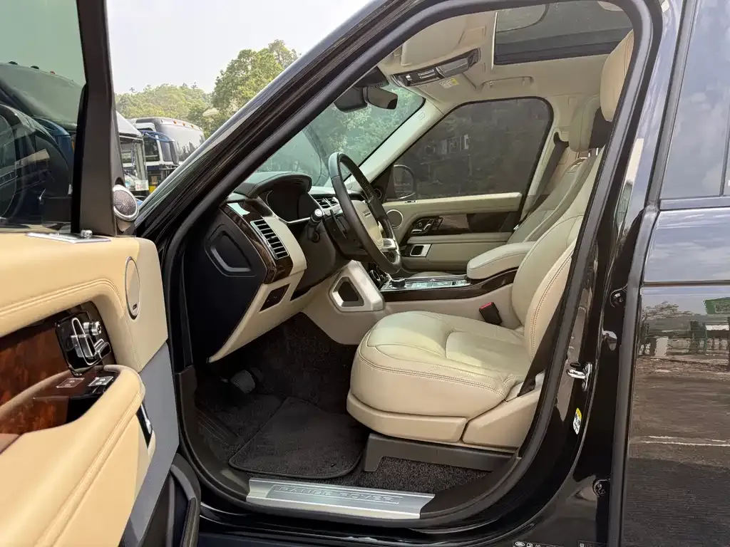 Land Rover Range Rover 2022 из CN, фото 4