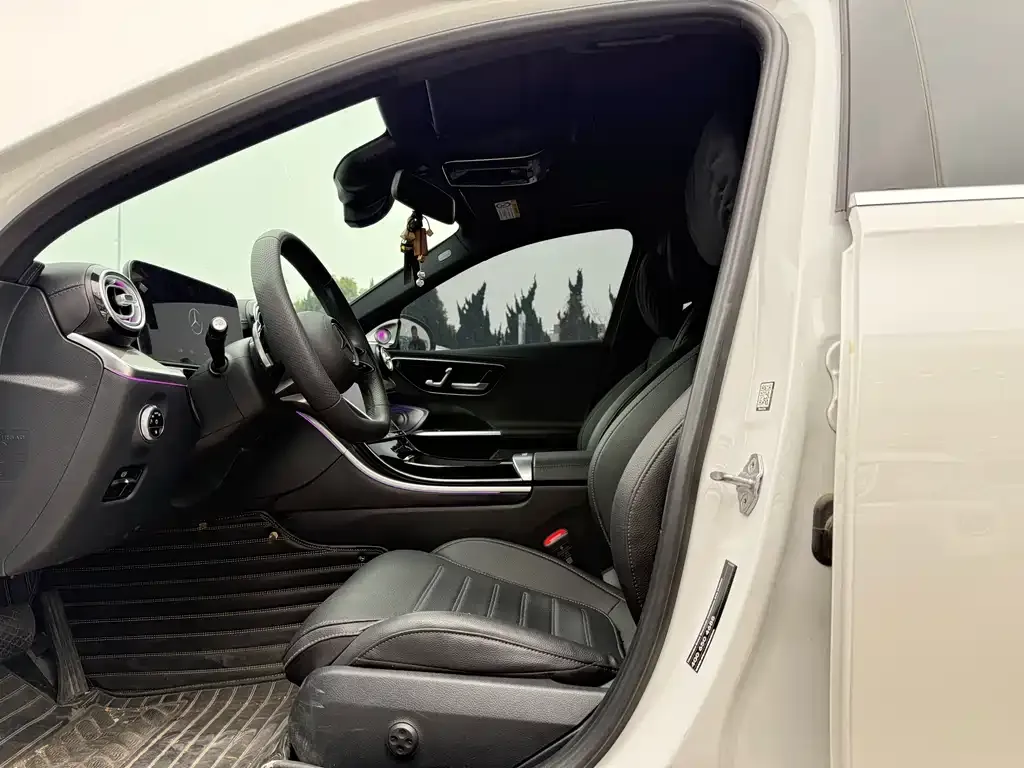 Mercedes-Benz C-Class 2023 из CN, фото 2