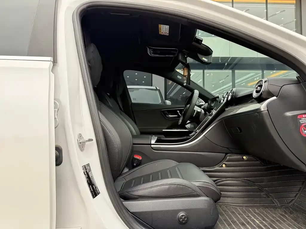 Mercedes-Benz C-Class 2023 из CN, фото 9
