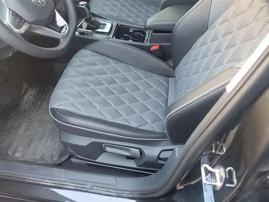 Volkswagen Sagitar 2024 из CN, фото 10