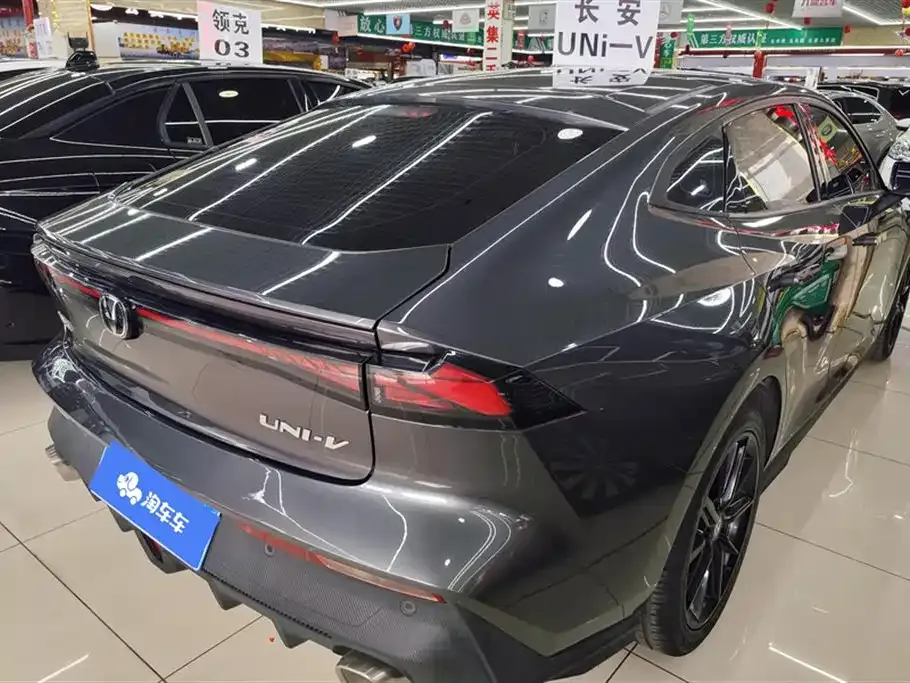 Changan UNI-V 2023 из CN, фото 9
