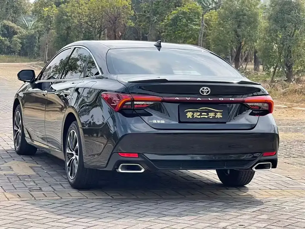Toyota Avalon 2023 из CN, фото 7