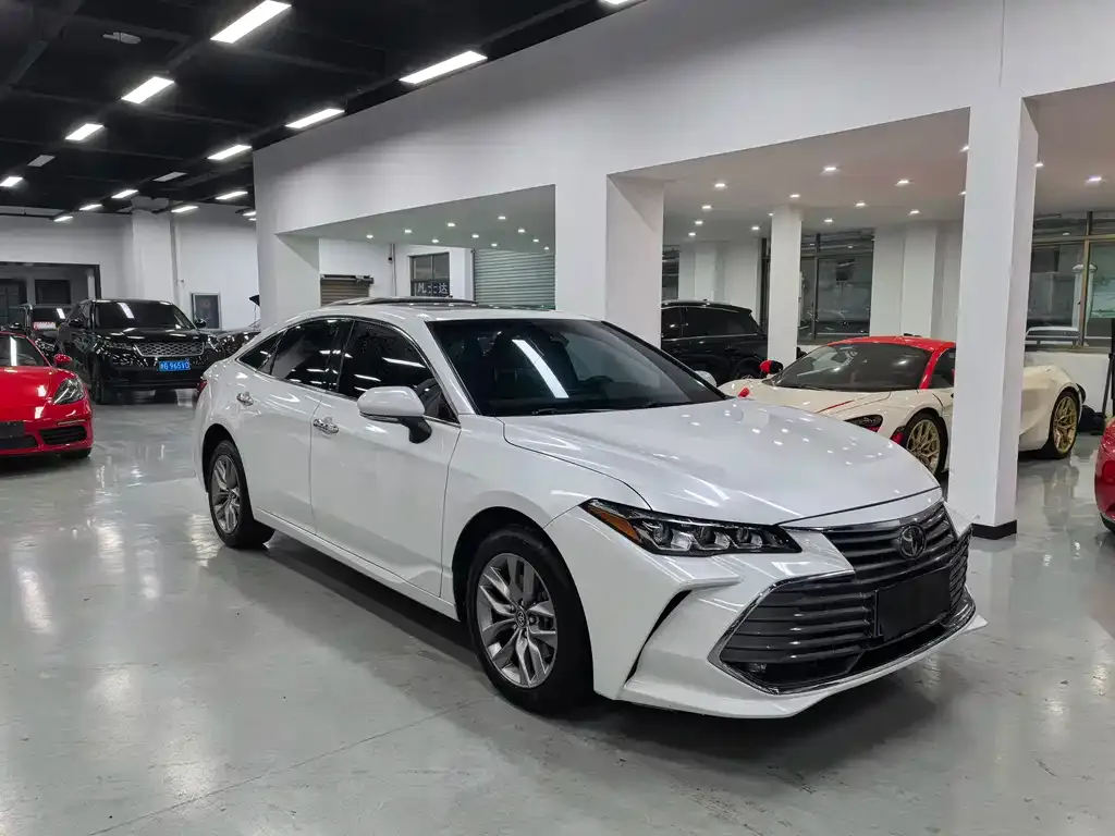 Toyota Avalon 2022 из CN, фото 8