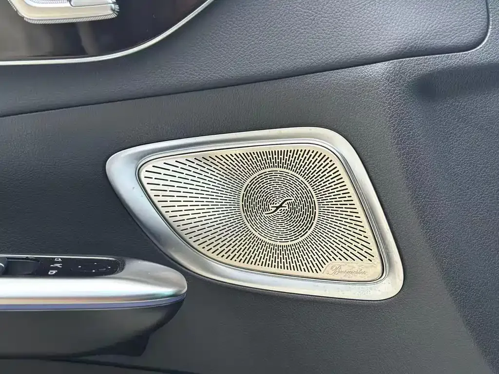 Mercedes-Benz C-Class 2024 из CN, фото 8