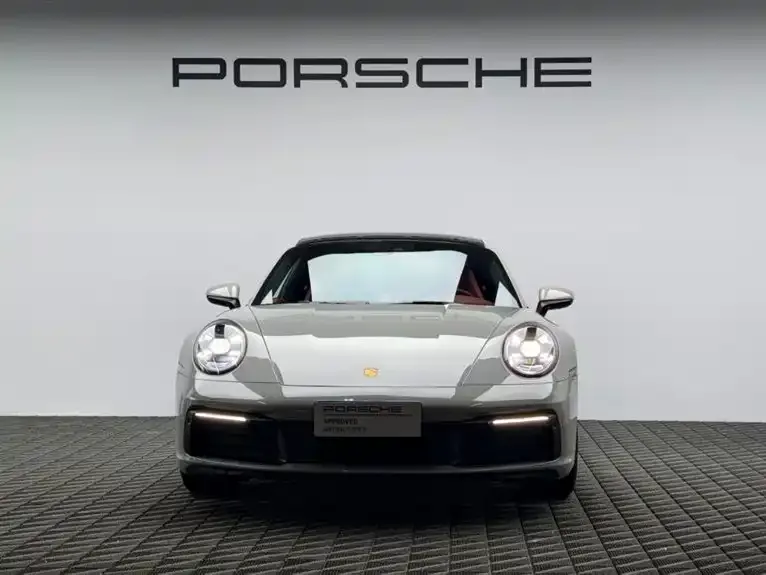 Porsche 911 2023 из CN, фото 4