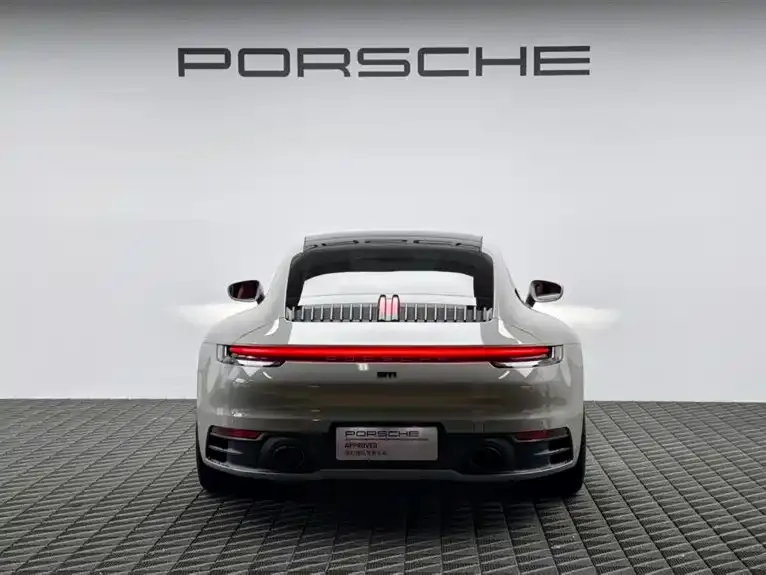 Porsche 911 2023 из CN, фото 2