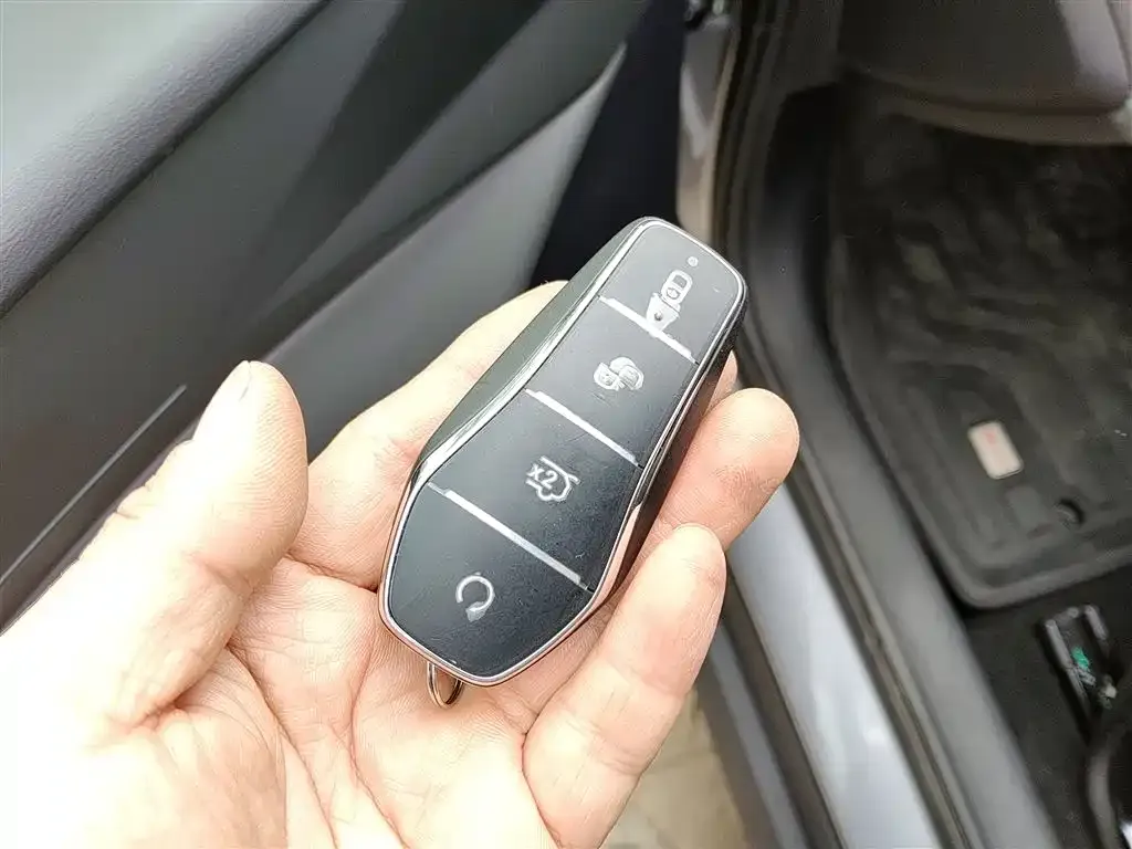 BYD Qin L 2025 из CN, фото 3