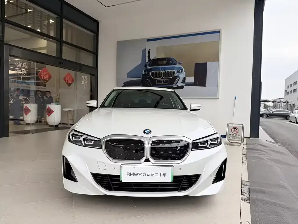 BMW i3 — фото 10