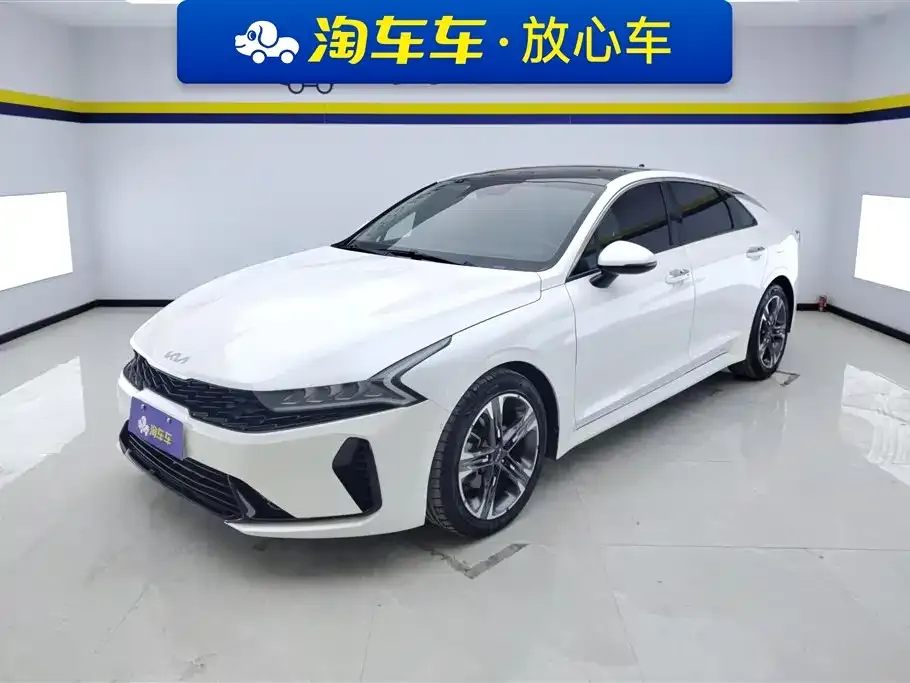 Kia K5 2021 из CN, фото 1