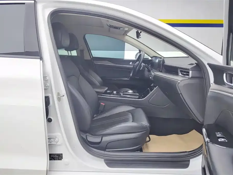 Kia K5 2021 из CN, фото 10